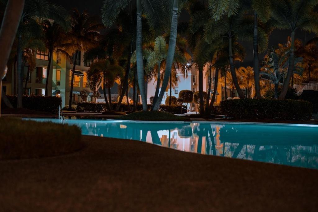 Aquatika Paraiso Tropical Loiza Exteriör bild